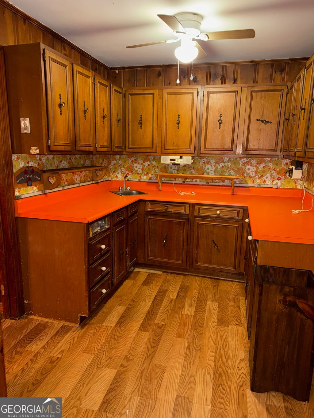 Photo of 1412 Gillespie Avenue, Albany, GA 31707 (MLS # 10776230)