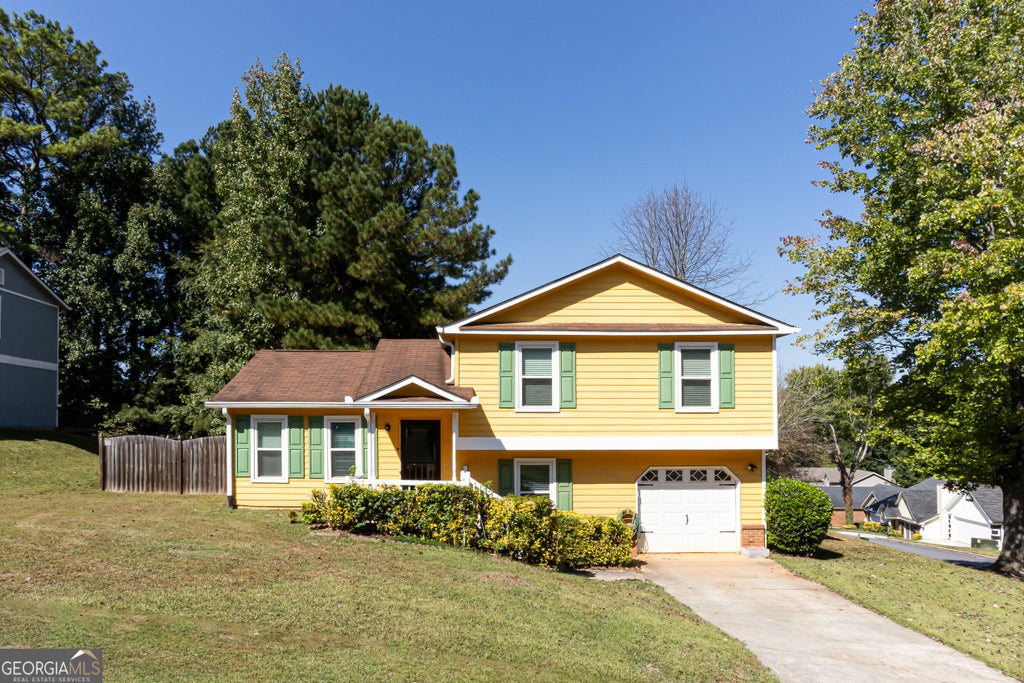 Photo of 780 Shore Drive, Lithonia, GA 30058 (MLS # 10878414)