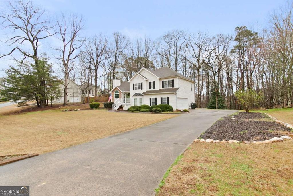 Photo of 308 Saddle Wood Drive, Canton, GA 30114 (MLS # 10707257)