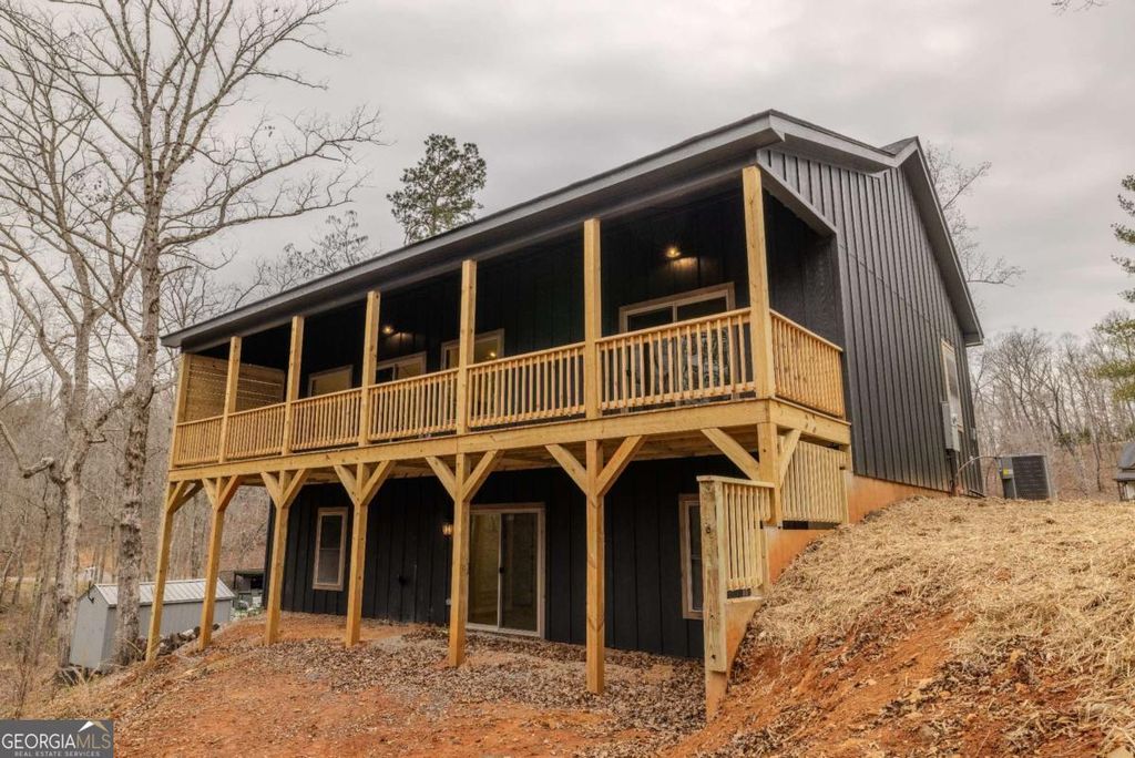 Photo of 107 Lake Top Lane, Ellijay, GA 30540 (MLS # 10664952)