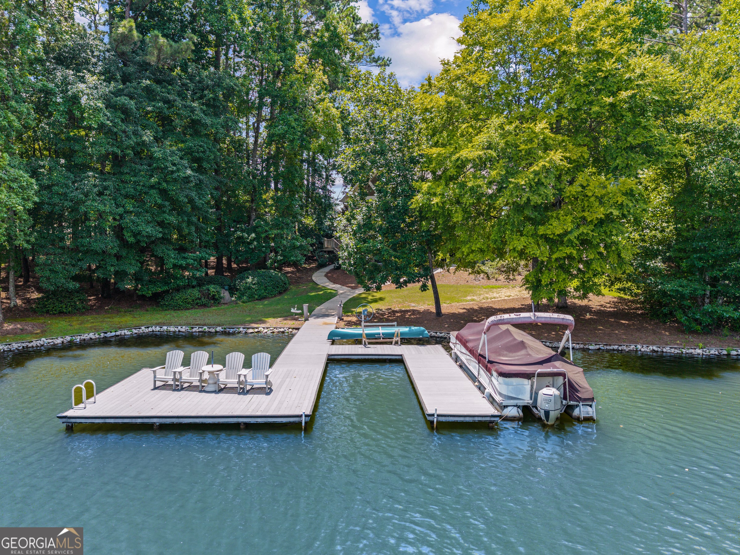 1020 Colonial CT