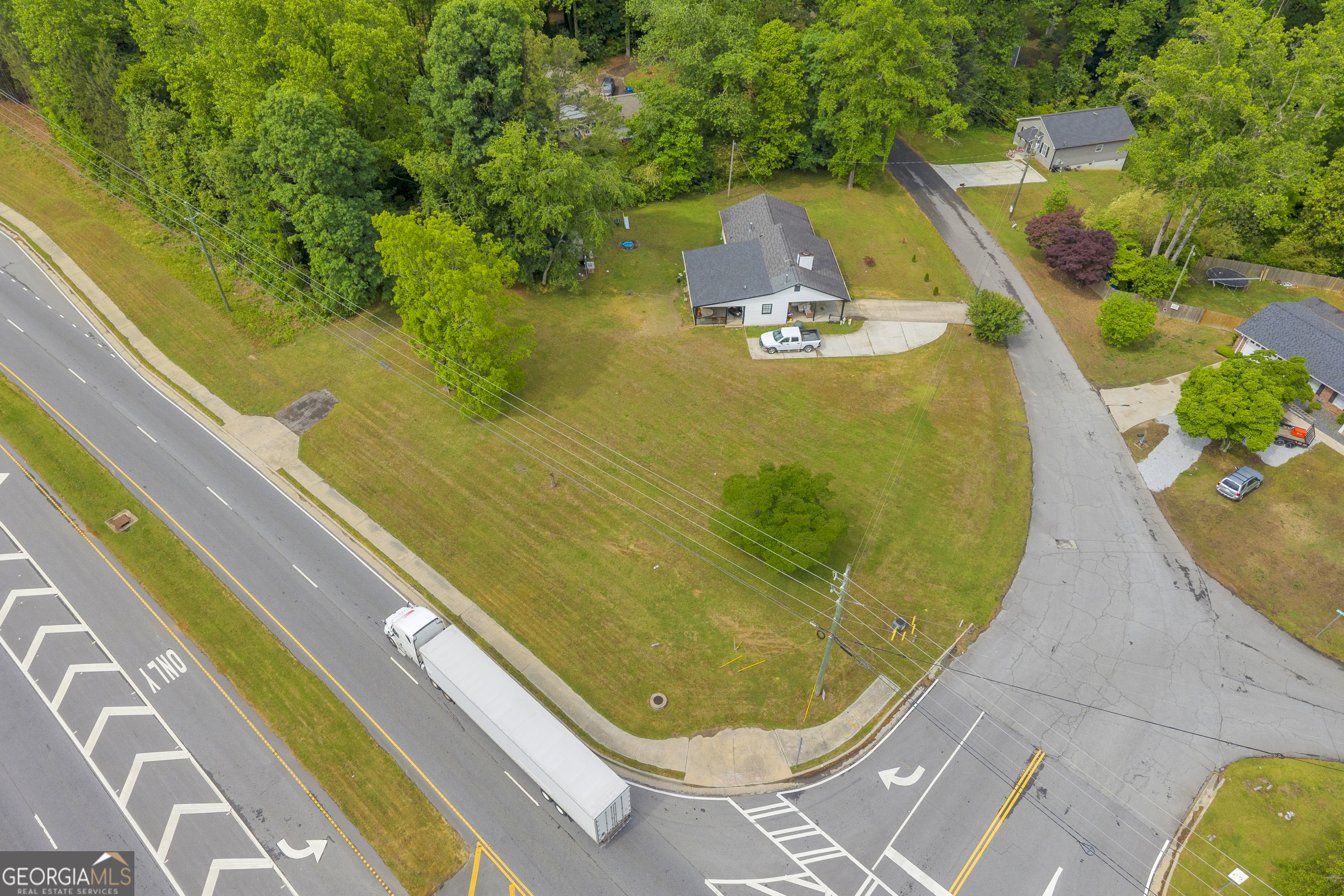4004 Winder HWY