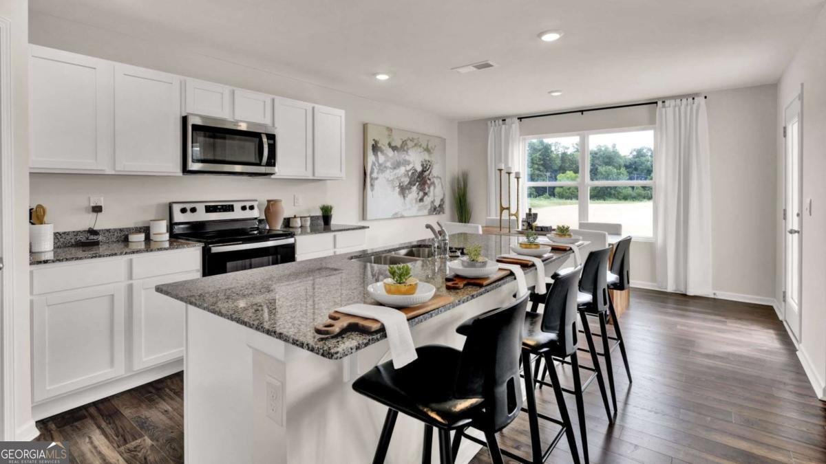 5475 Cypress CIR