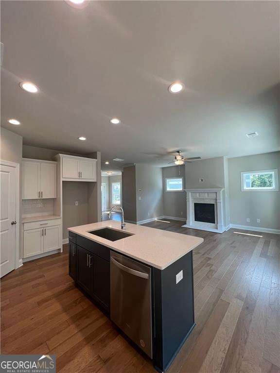 336 Lakeside CT