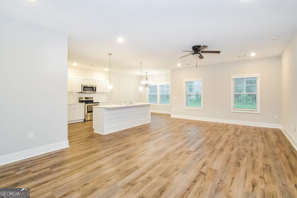 Photo of 1053 Autumn Wood Circle E, Brunswick, GA 31525 (MLS # 10680016)