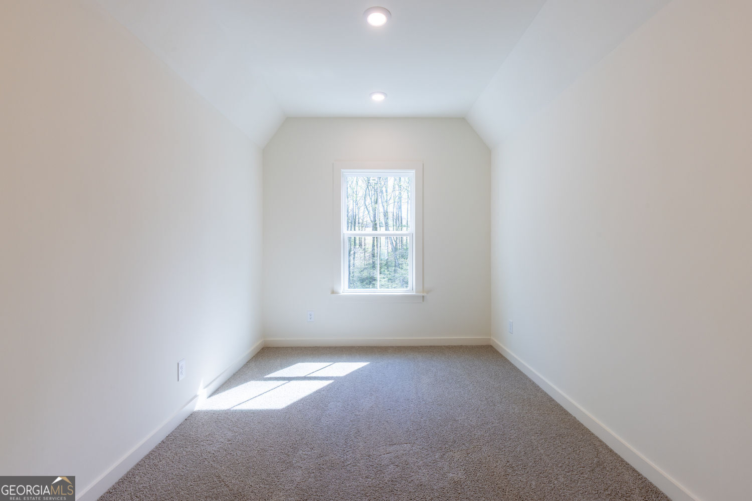 8415 Beryl Overlook