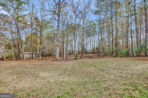 A home in Newnan