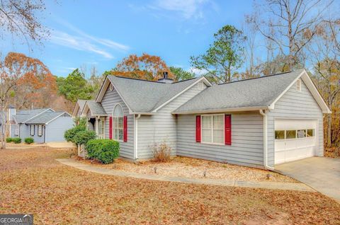 A home in Newnan