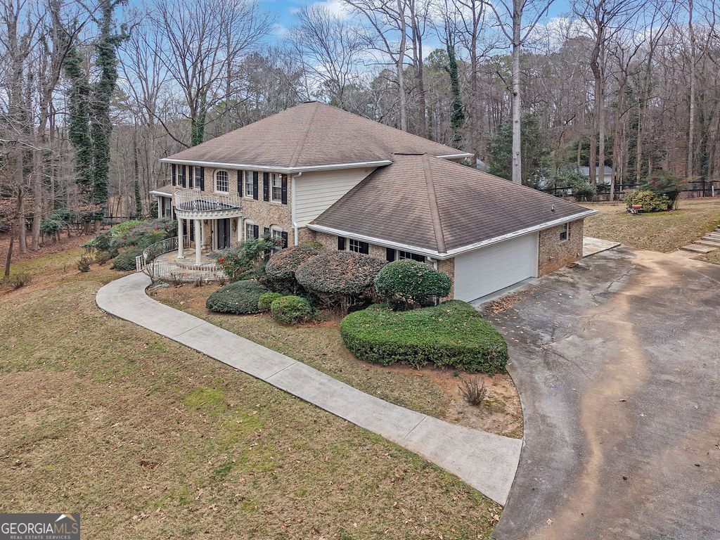 Photo of 180 Spalding Mill, Atlanta, GA 30350 (MLS # 10664983)