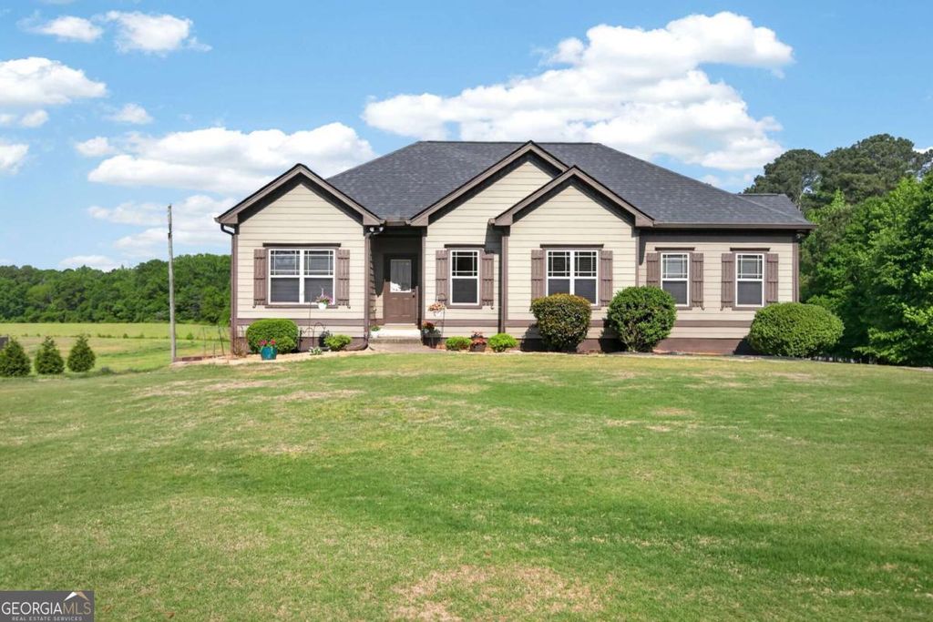 Photo of 30 E Davis Bridge Road, Villa Rica, GA 30180 (MLS # 10740541)