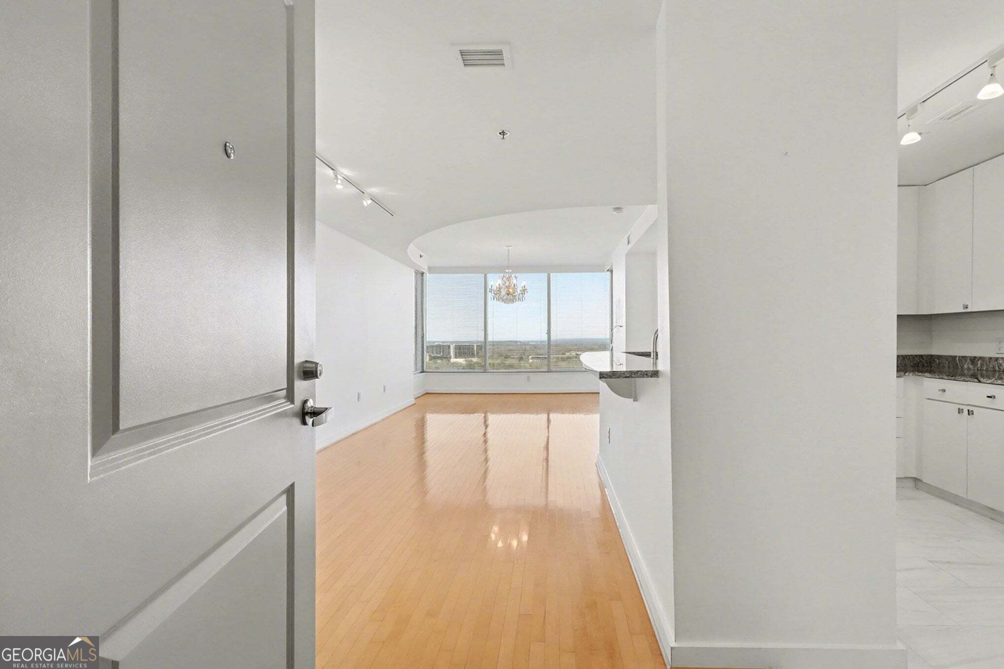 3338 Peachtree RD NE 2208