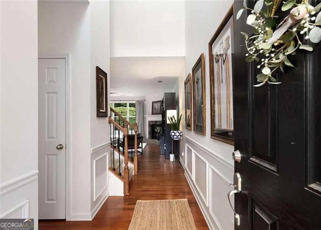 6038 Mayfield