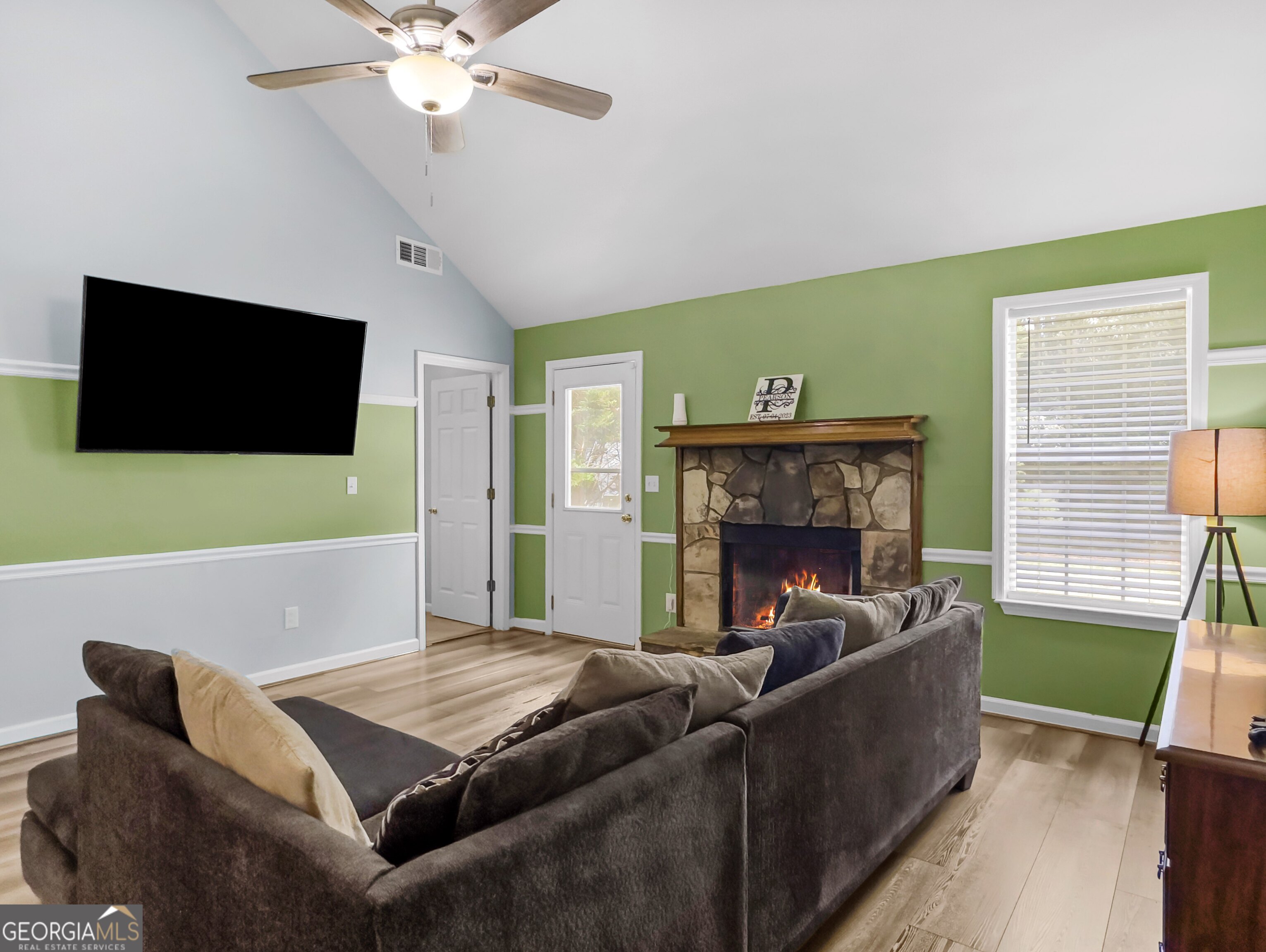 158 Sanders RD