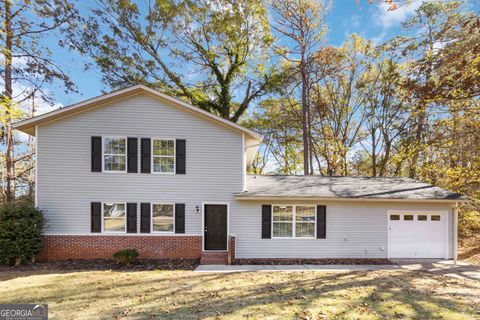 Photo of 4046 Shane Trail, Ellenwood, GA 30294 (MLS # 10642443)