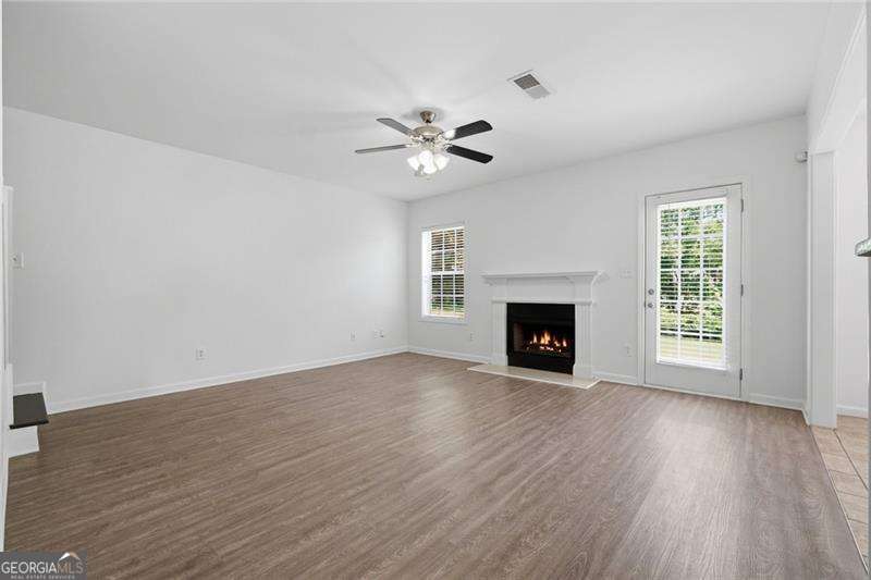 2810 Beech TRL