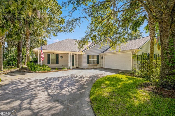 22 SHELL POINTE CT, BRUNSWICK, GA 31525 - Image c195539f925d7915fcbf00746418ec33/3726662634