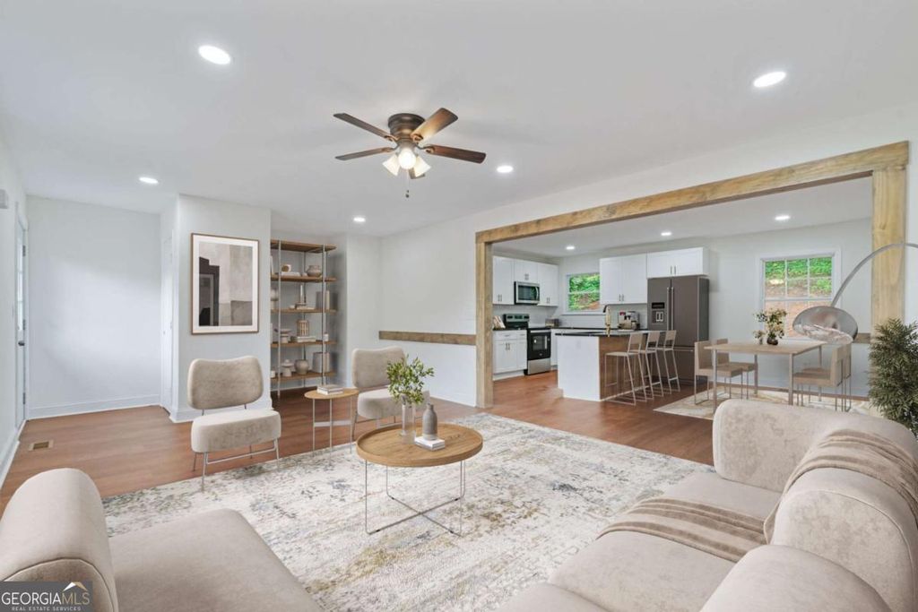 Photo of 472 Rigby Street NE, Marietta, GA 30060 (MLS # 10709889)