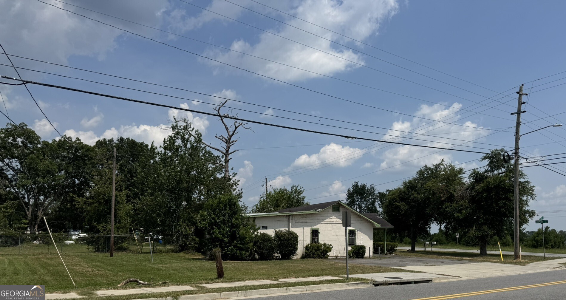 800 Griffin AVE