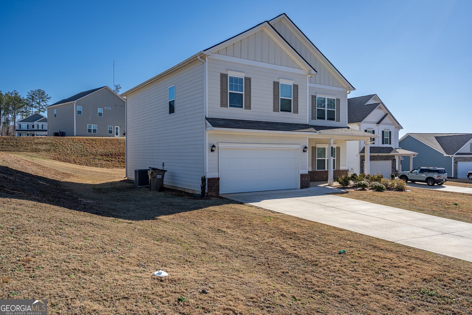 1628 Newport DR
