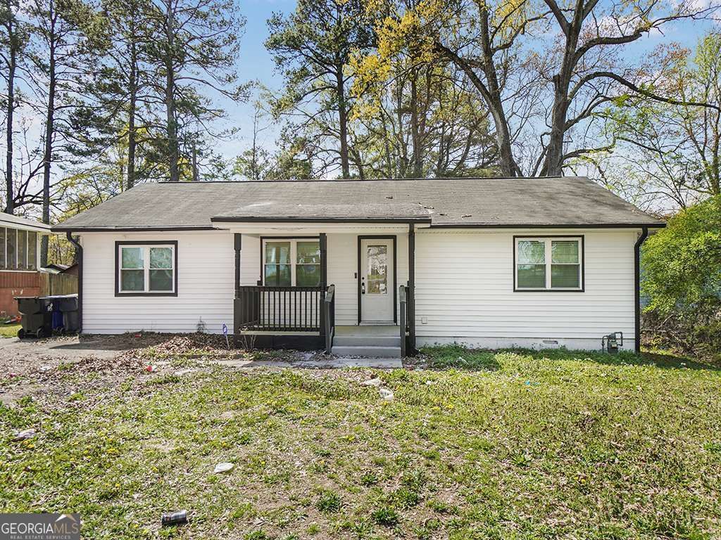 Photo of 117 Spring Street, Stockbridge, GA 30281 (MLS # 10683785)