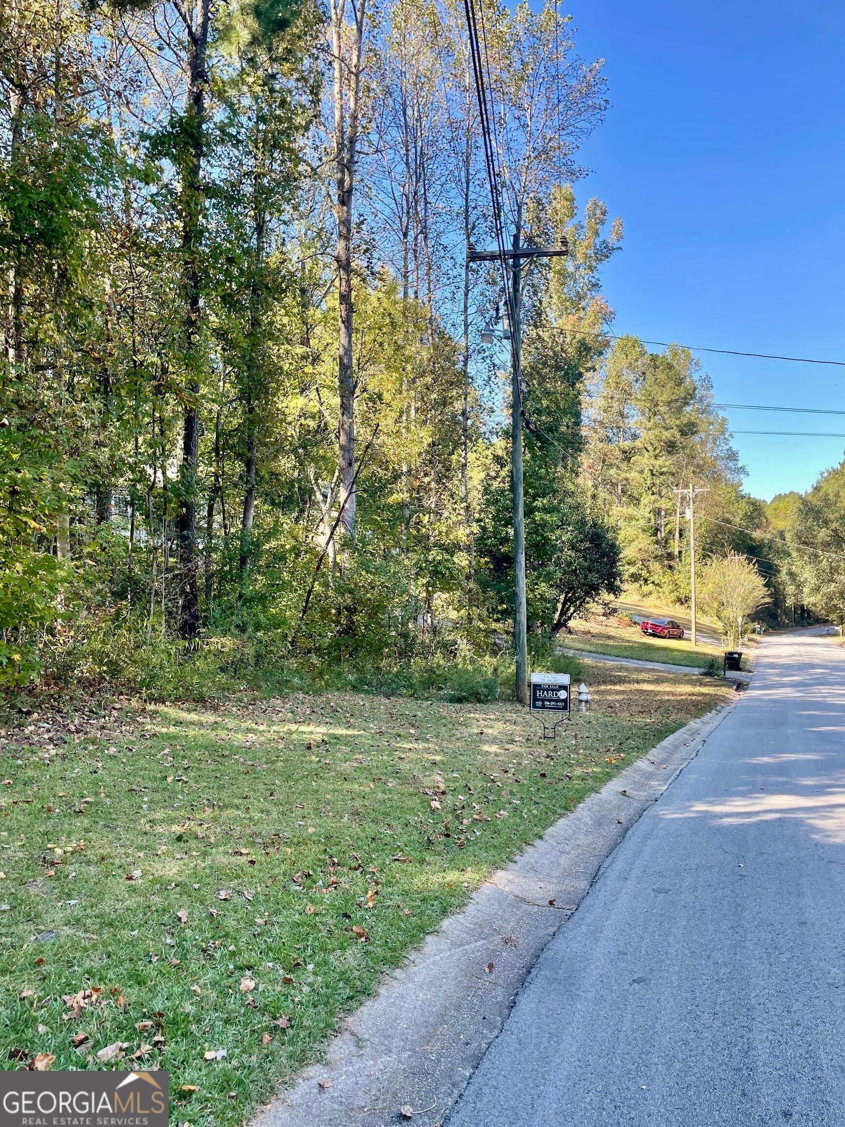 237 Emerald Pines DR