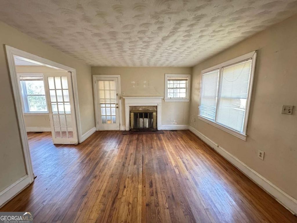 Photo of 2169 Delowe Drive, Atlanta, GA 30344 (MLS # 10655470)