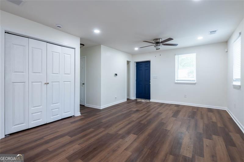 English Avenue - Residential Lease