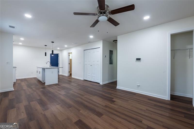 English Avenue - Residential Lease