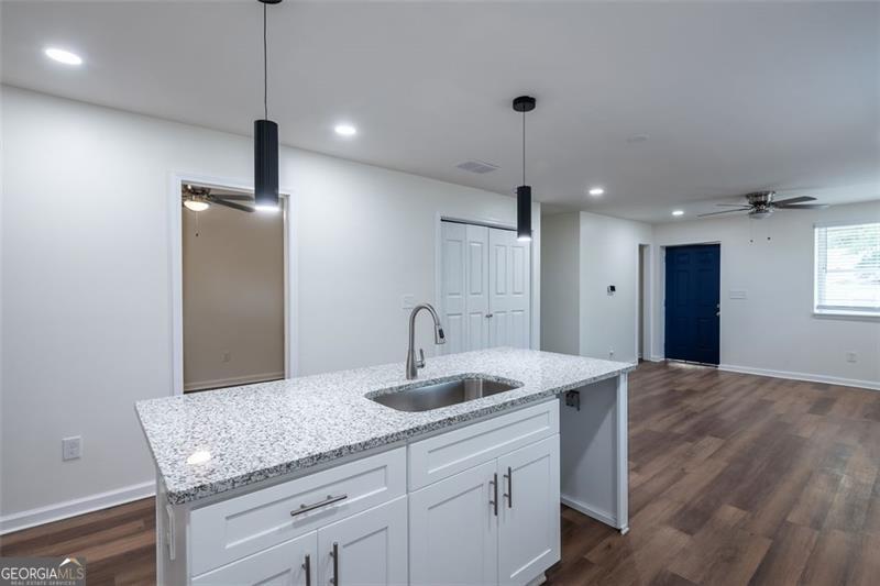 English Avenue - Residential Lease