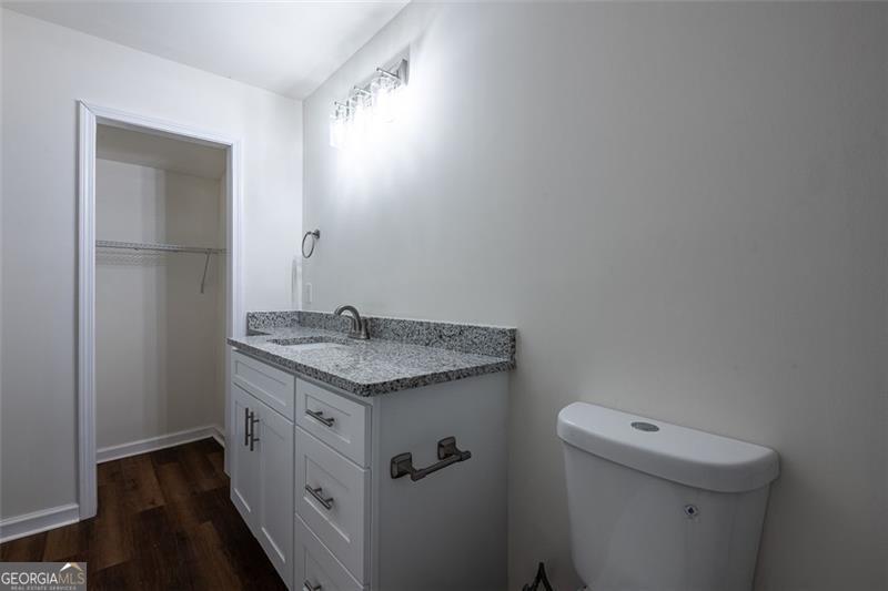English Avenue - Residential Lease