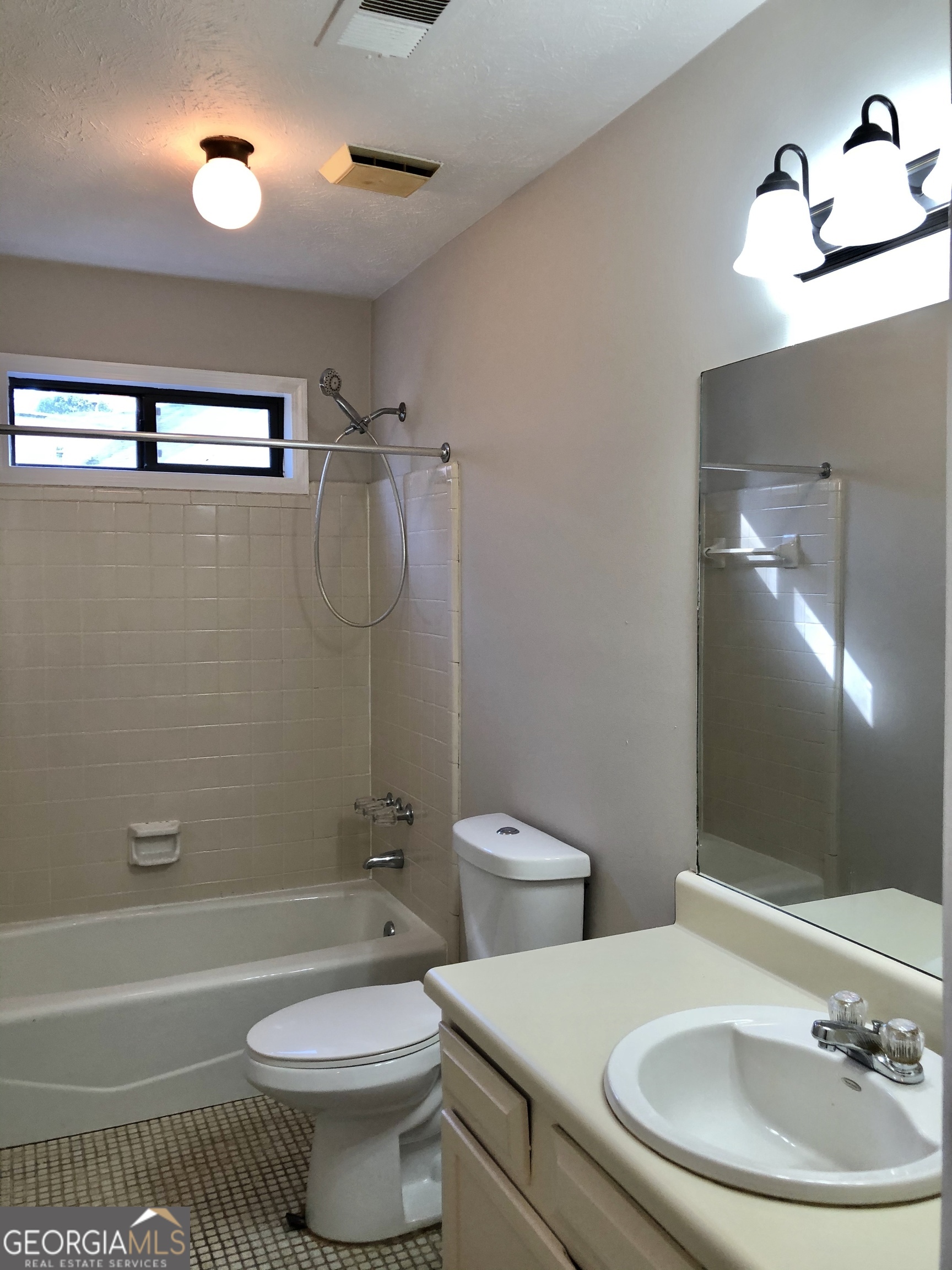 Colony Glen - Residential Lease