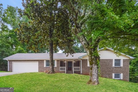 Photo of 2245 Pinewood Drive, Covington, GA 30016 (MLS # 10645628)
