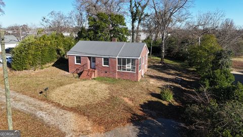 A home in Elberton