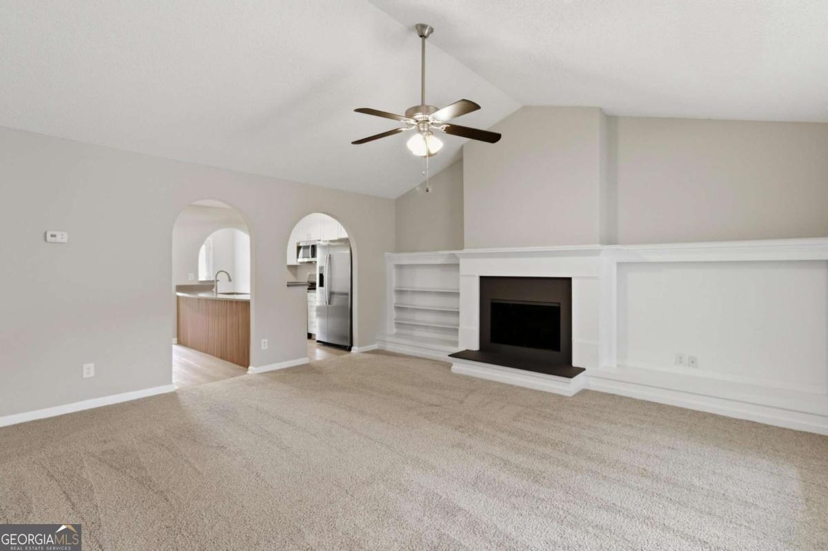 6531 Gina Agha CIR
