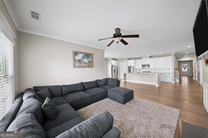 1078 Hibiscus WAY SW