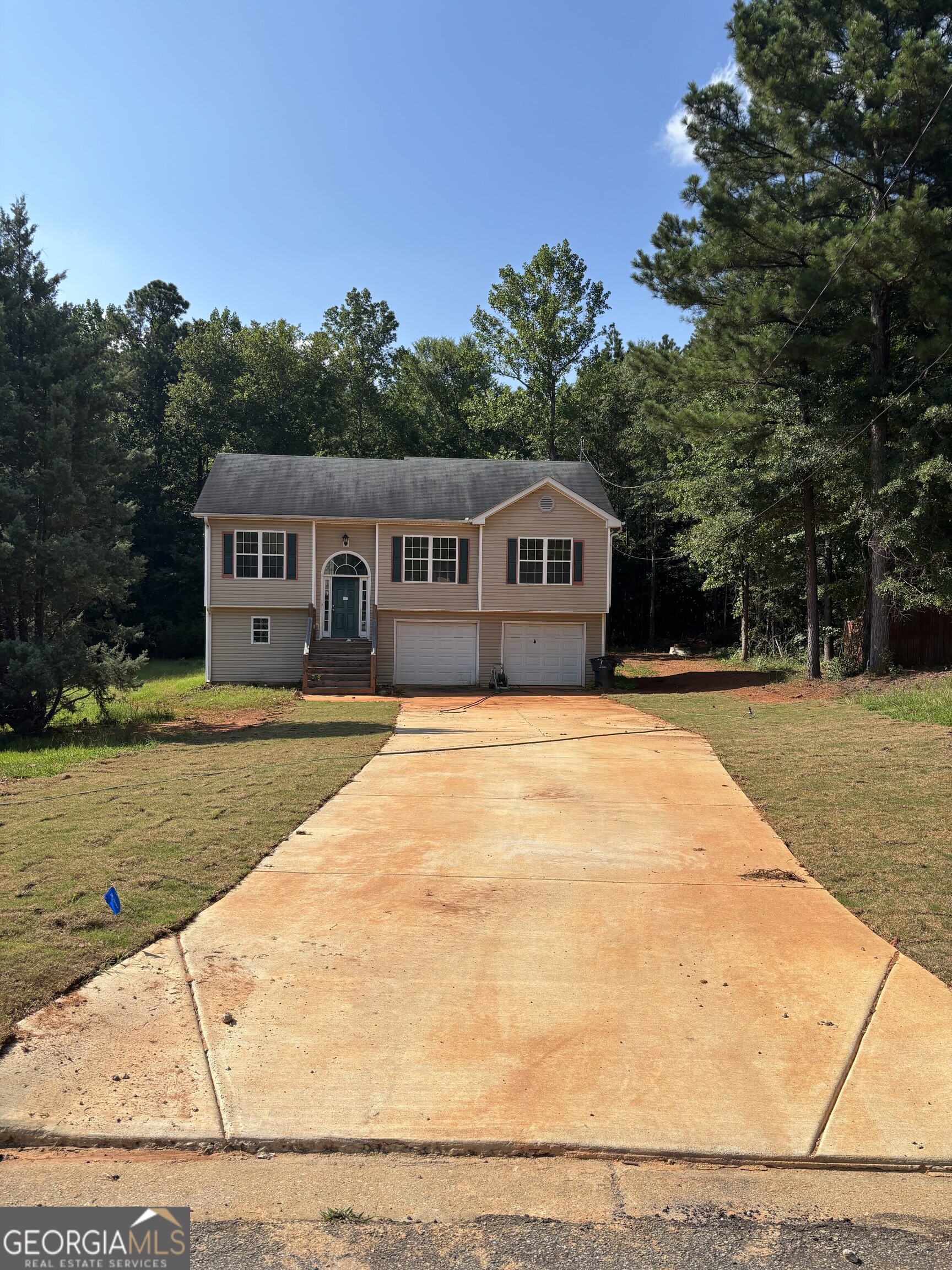 142 Longstreet CIR
