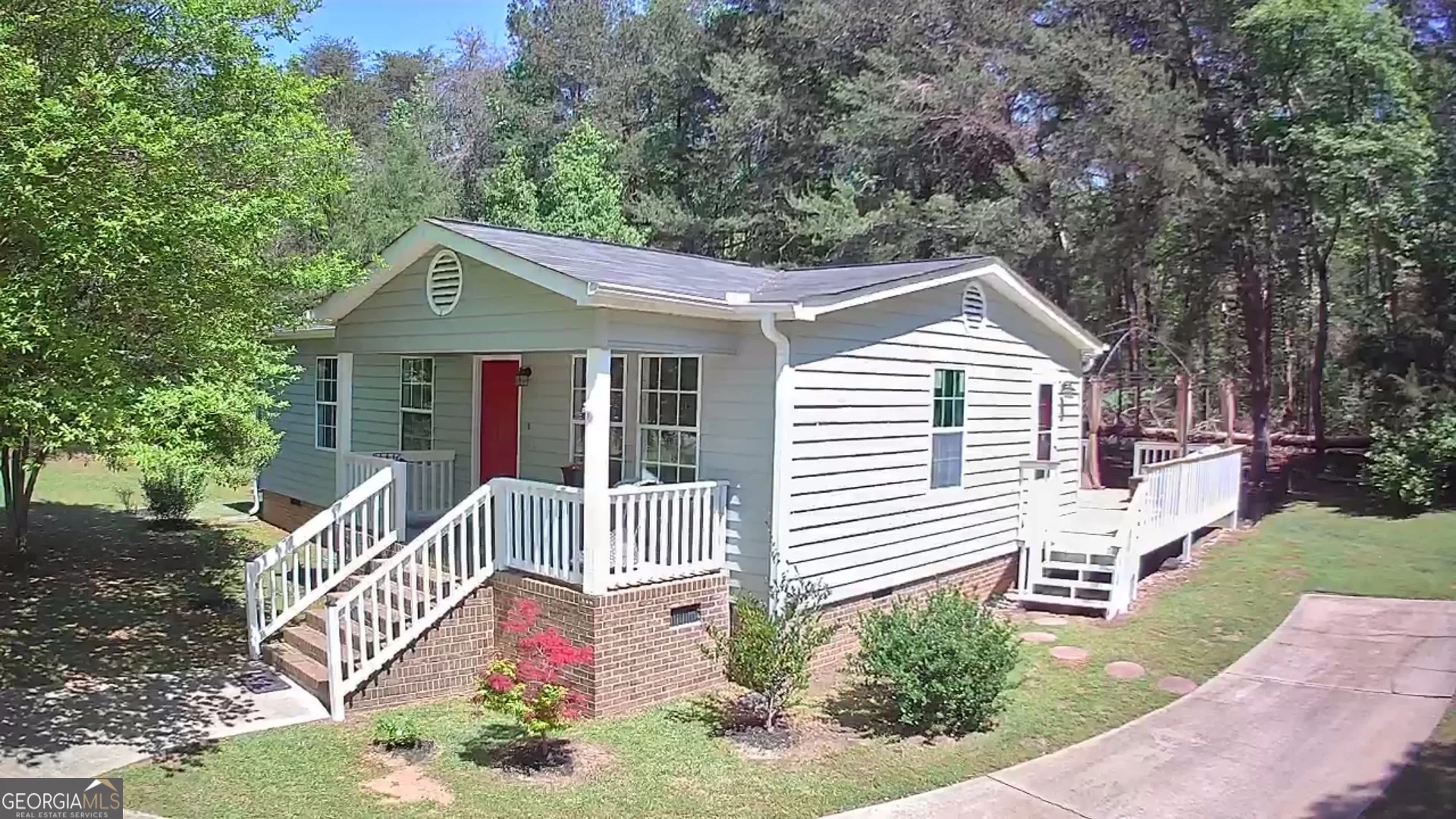 620 S Hogan Drive
