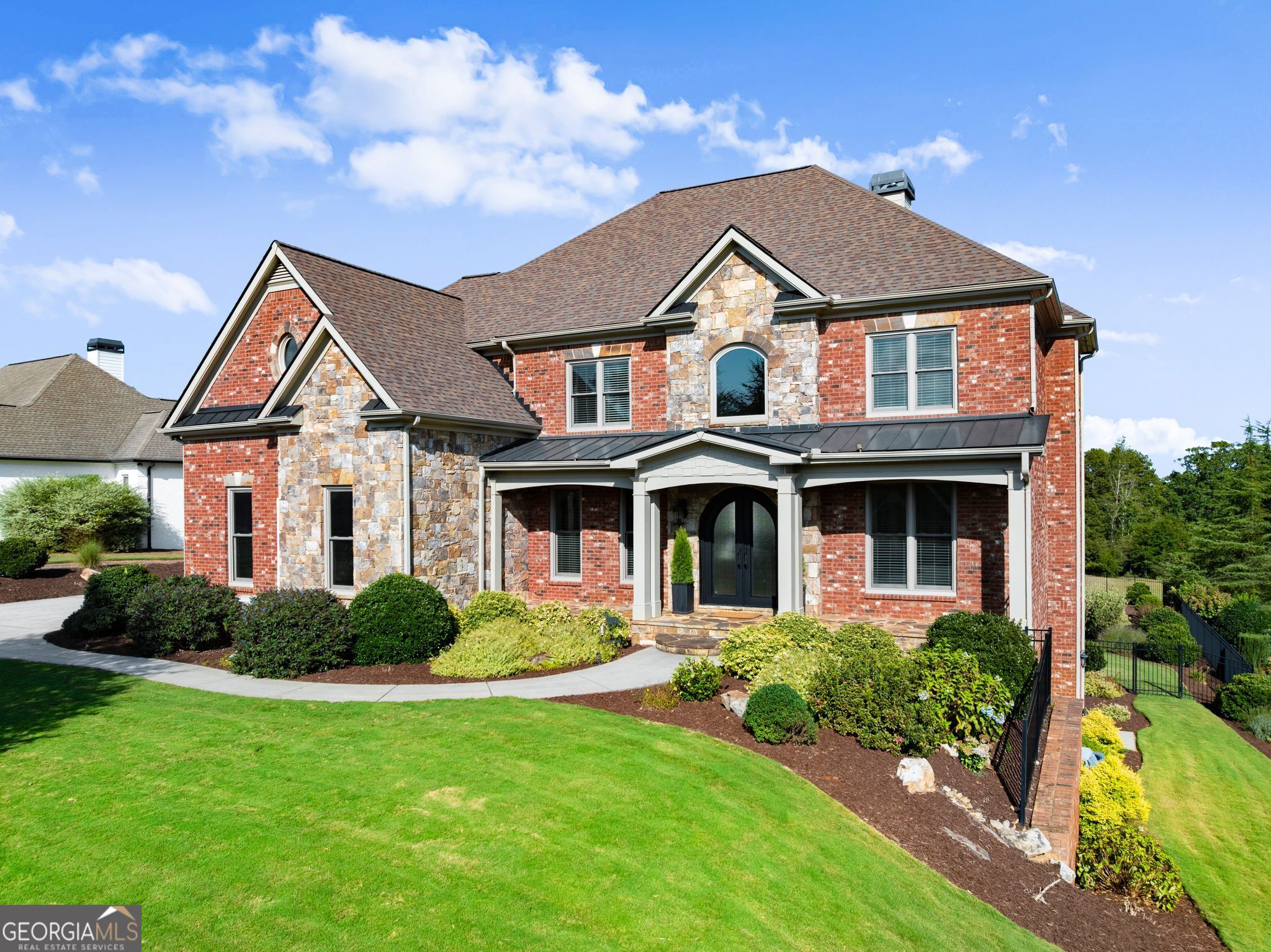 4645 Manor DR