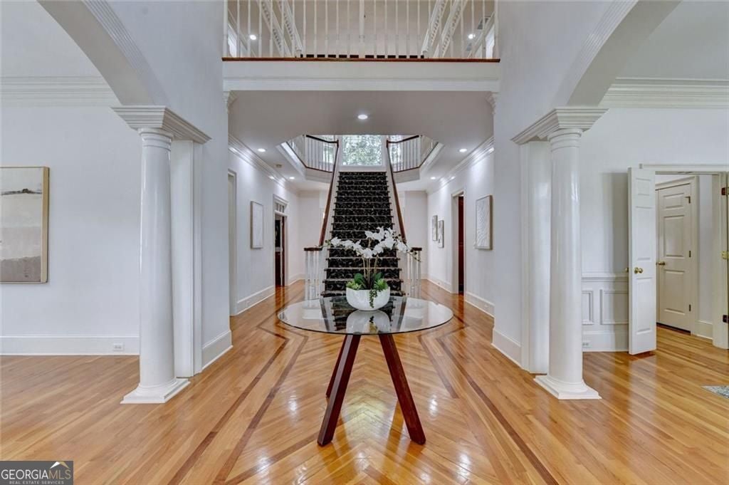 2200 Ascott Valley TRCE