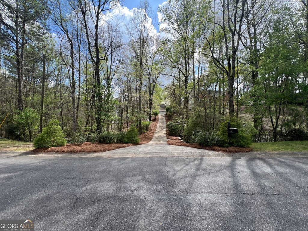 Photo of 2740 Stratfield Way, Cumming, GA 30041 (MLS # 10725515)