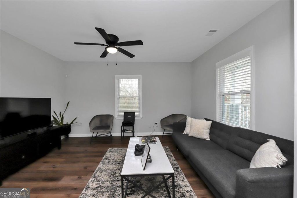 Photo of 984 Camilla Street SW, Atlanta, GA 30314 (MLS # 10805584)