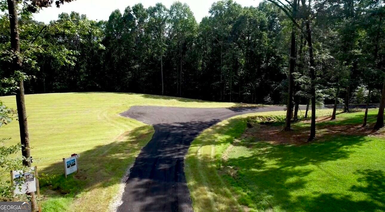 427 Kinney Creek LN