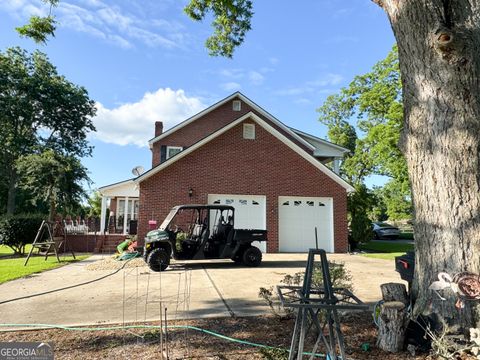 A home in Hazlehurst