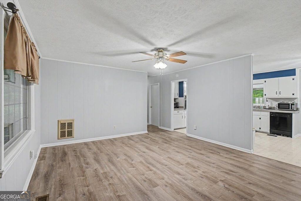Photo of 198 Floral Drive SE, Cartersville, GA 30121 (MLS # 10765834)