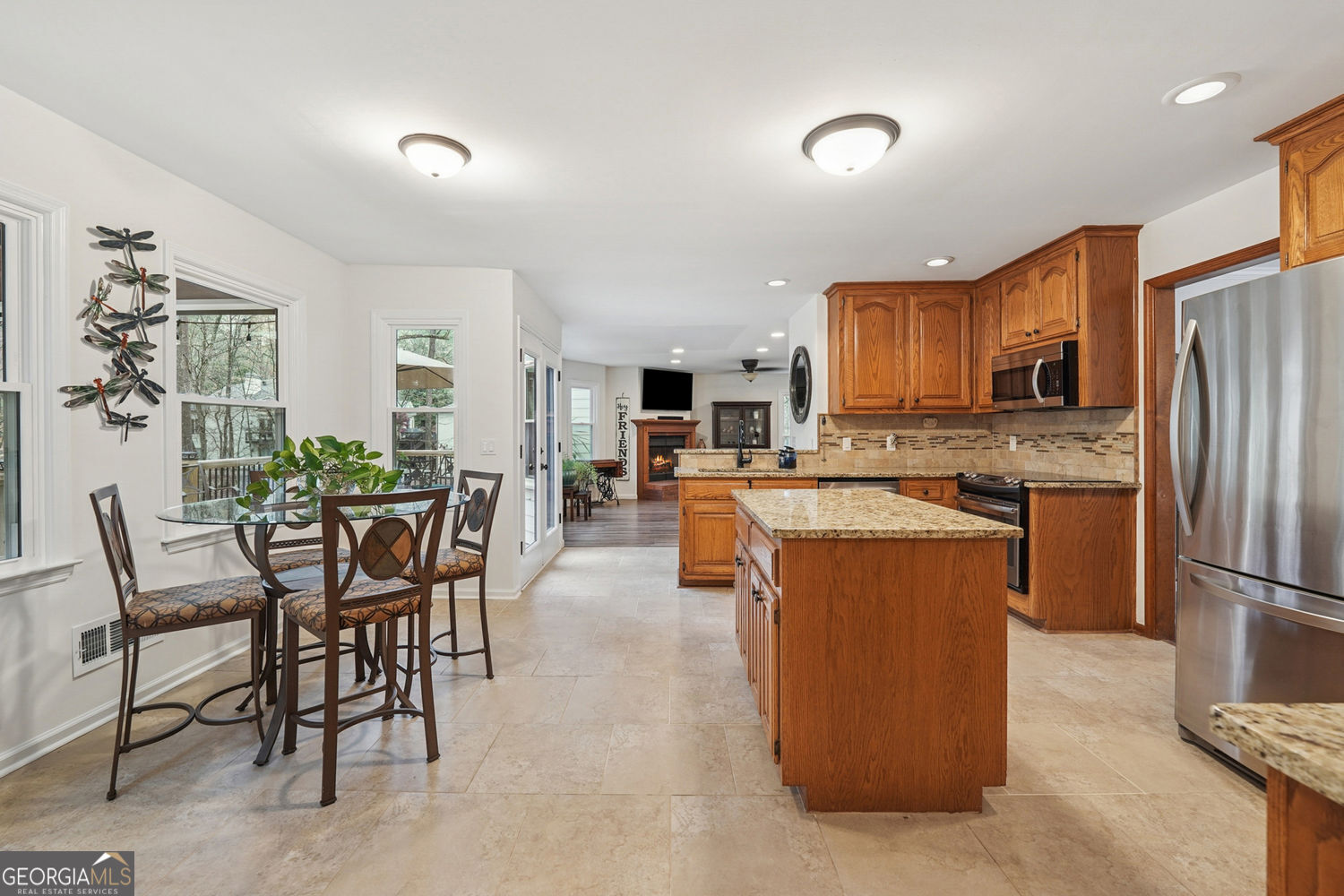 Cumming, Georgia 30041, United States, 6 Bedrooms Bedrooms, ,4 BathroomsBathrooms,Residential,Active,100952