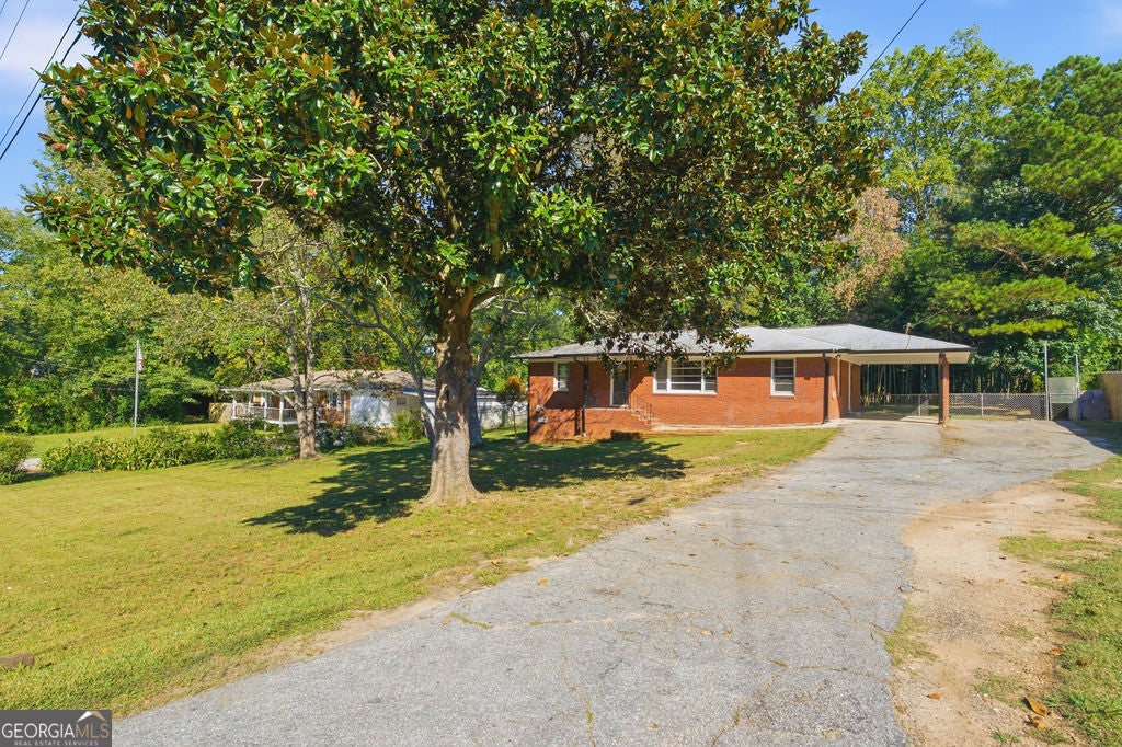 Photo of 5503 Mollie Lane SW, Mableton, GA 30126 (MLS # 10856502)