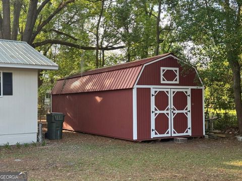 A home in Waycross