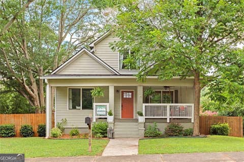 Photo of 1419 Everhart Street SW, Atlanta, GA 30310 (MLS # 10810395)
