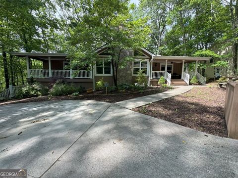 334 Eagle CIR Dillard GA 30537
