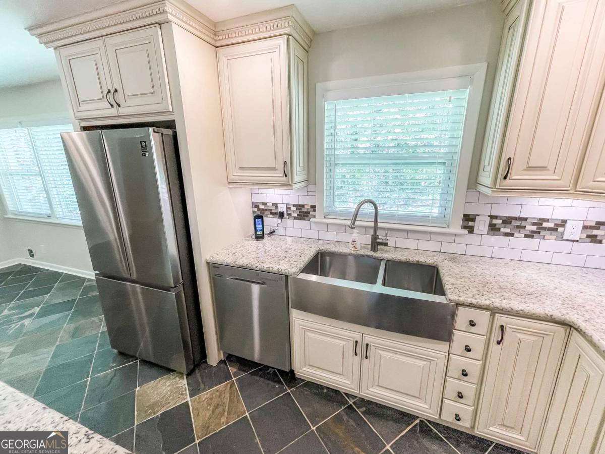 Withering Heights - Residential Lease